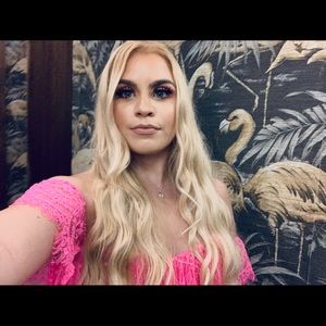 Meet your Posher, Victoria